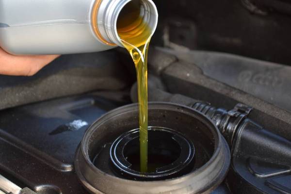Oil-Change-Service Oil Change Service
